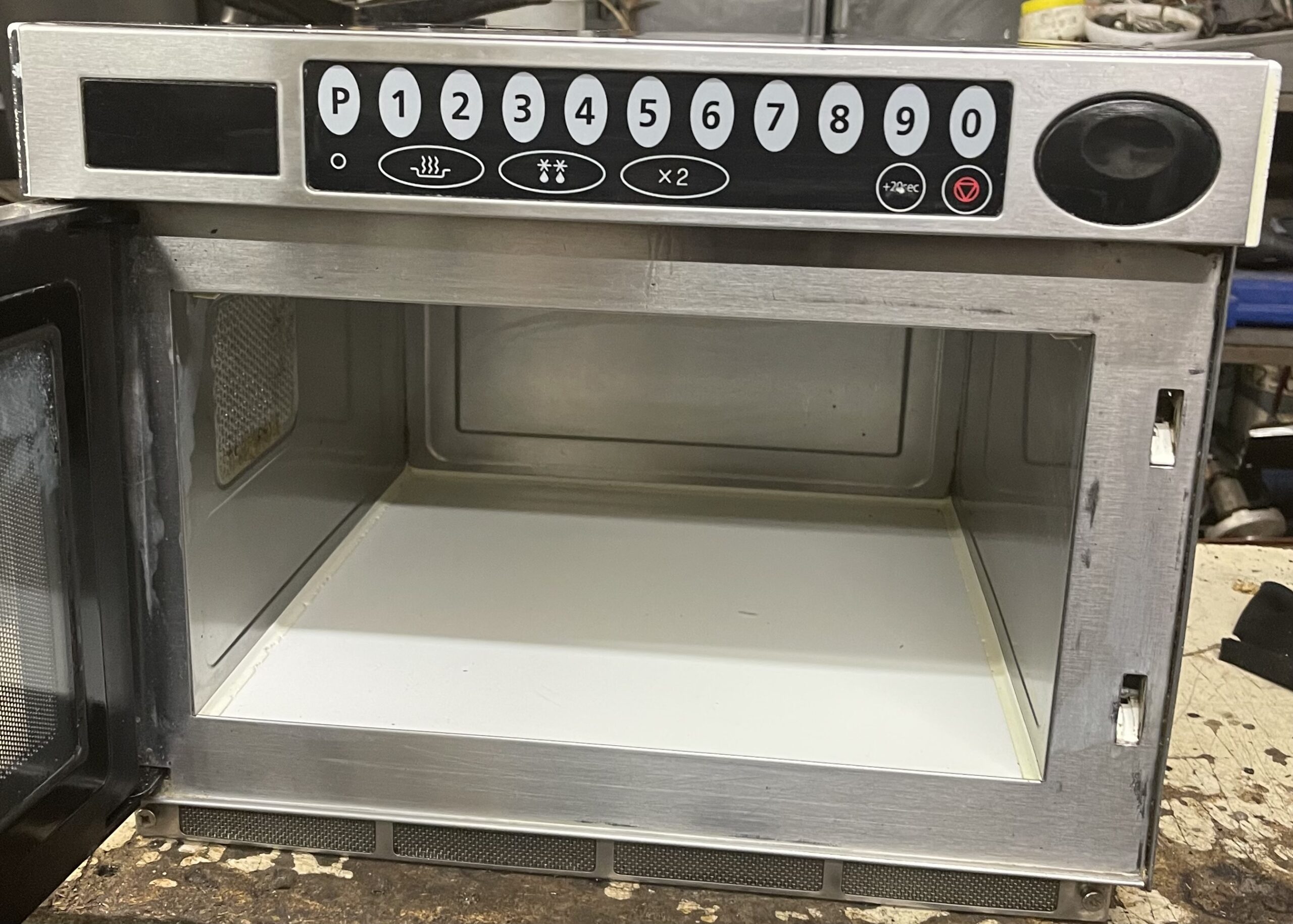 Samsung CM1929 1850W Commercial Microwave Oven - Image 5