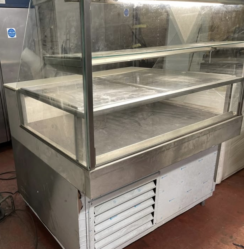 Small Size Used Refrigerated Counter Display - Image 4