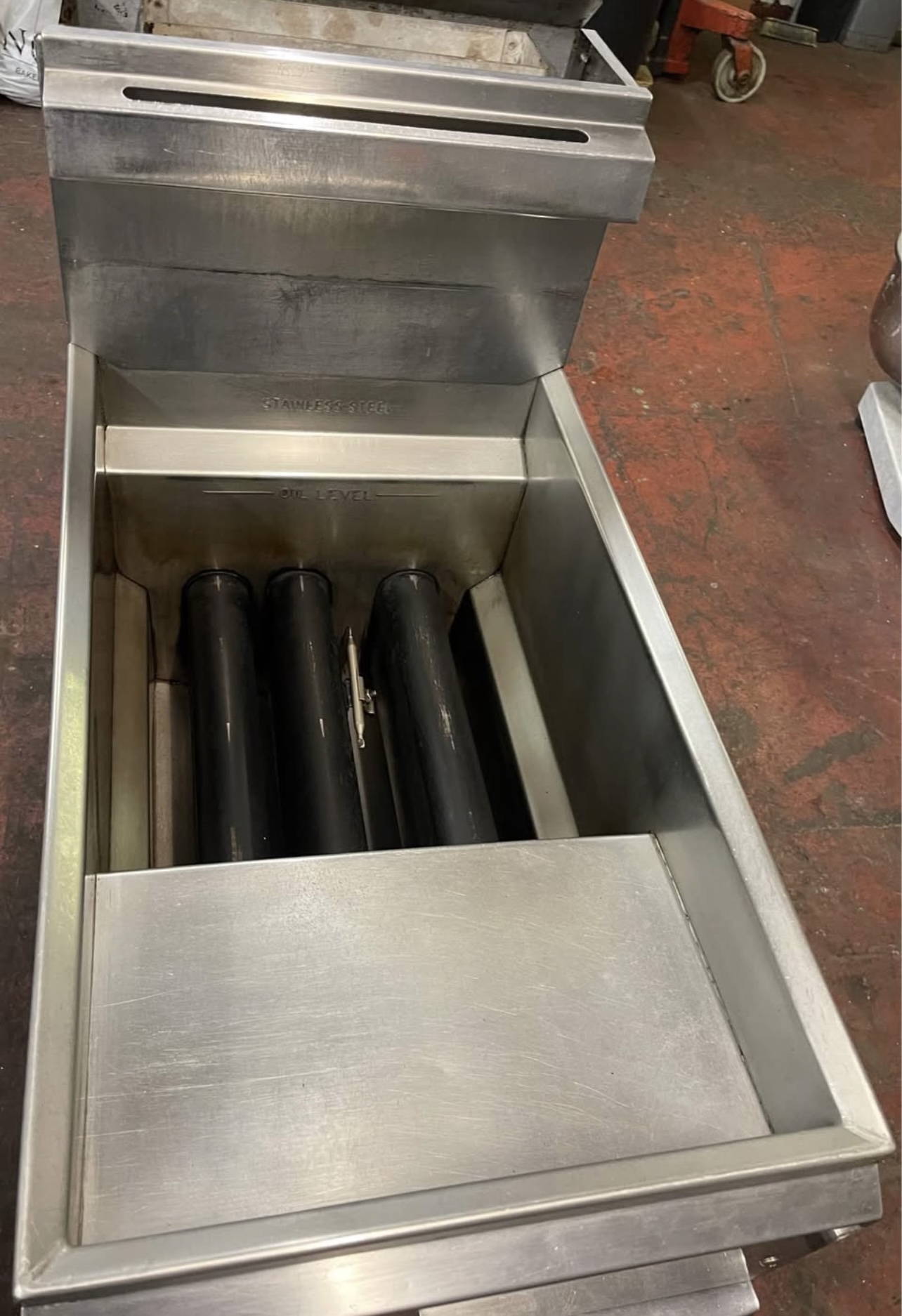 Elite Single Tank, Free Standing Natural Gas, Double Basket Fryer - Image 4