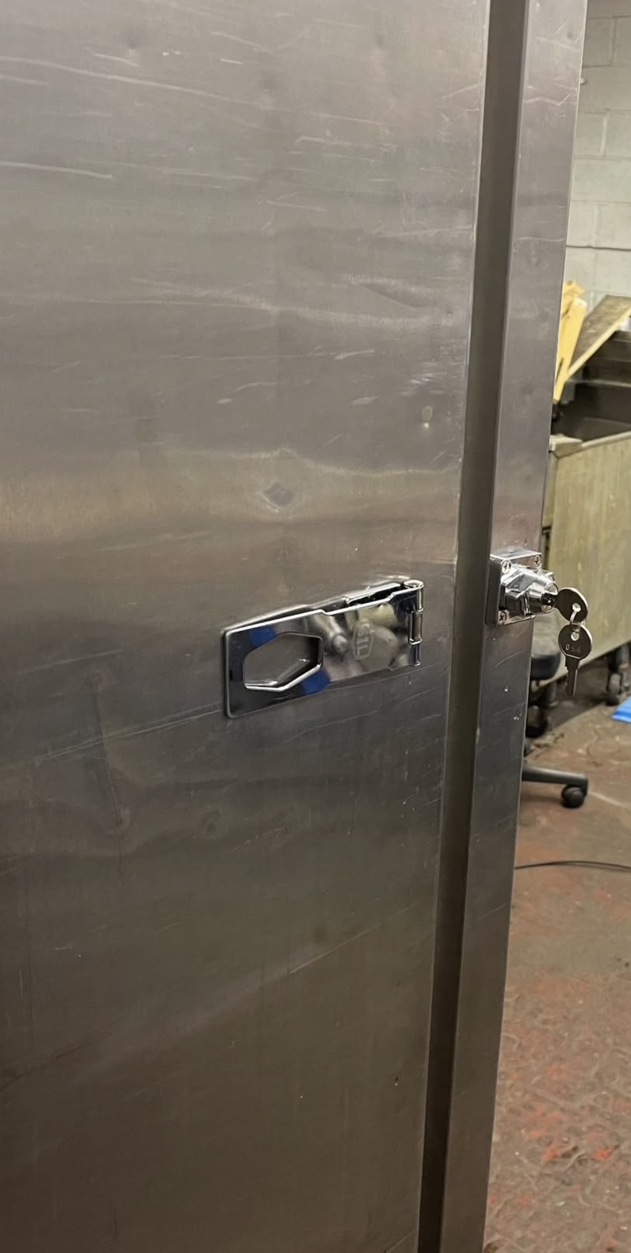 AHT Energy Efficient Single Door Upright Freezer 700Ltr - Image 6