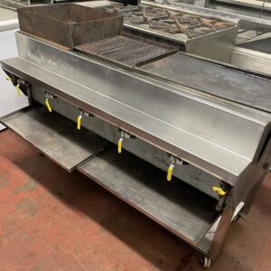 5 Burner Commercial BBQ Gas and griddle lava rocks grill